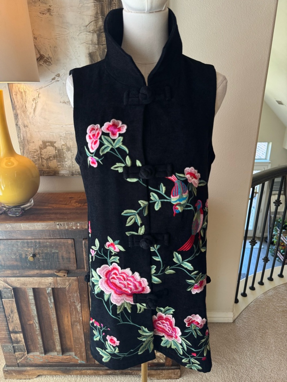 Black Floral Embroidered Mandarin Vest - Size L